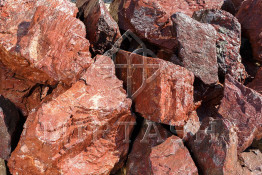Природный натуральный ландшафтный камень скальный "Яшма"