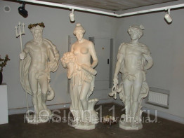 Скульптуры гипсовые мифология