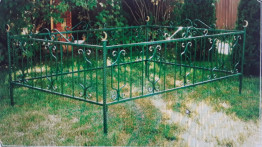 Ограда на могилу-4