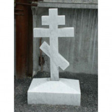 Крест из белого мрамора