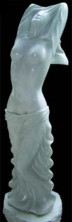 Скульптура «Девушка с покрывалом» из мрамора